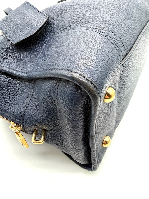 Amazona 36 Loewe