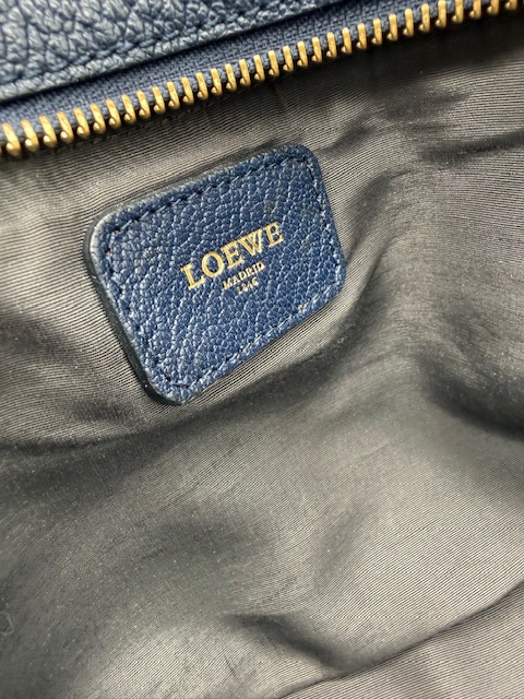 Amazona 36 Loewe