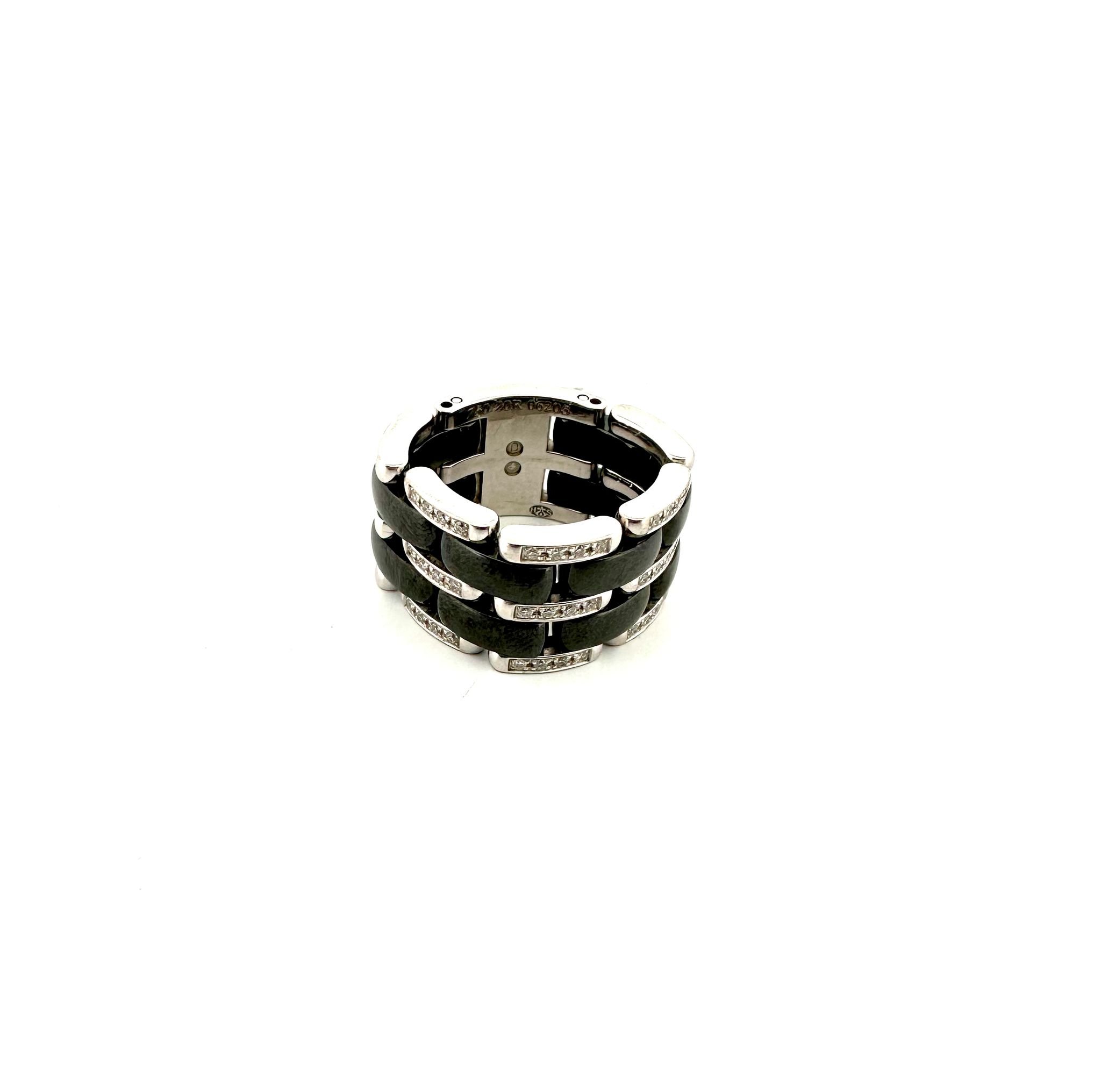 Anillo Chanel Ultra