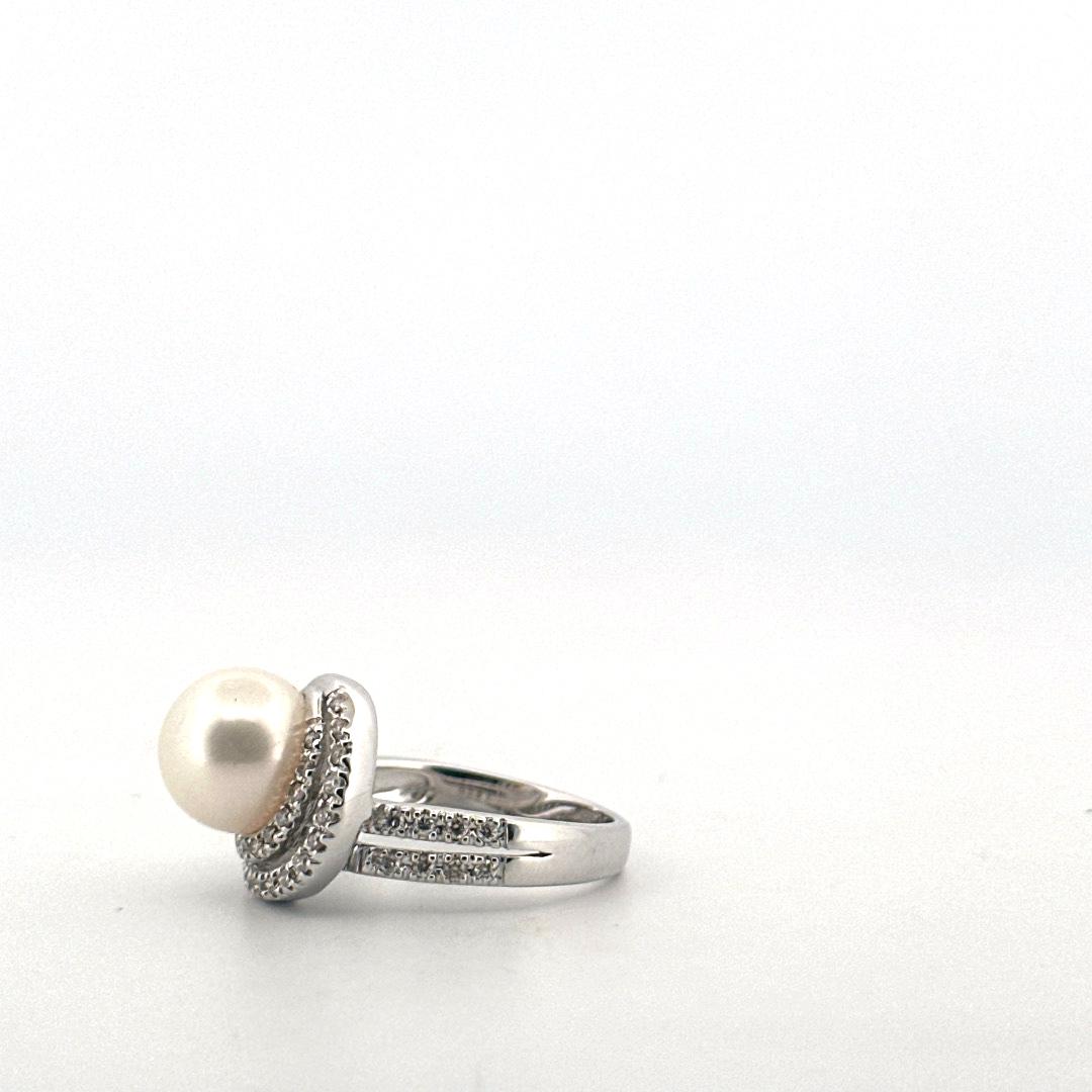 anillo de oro blanco