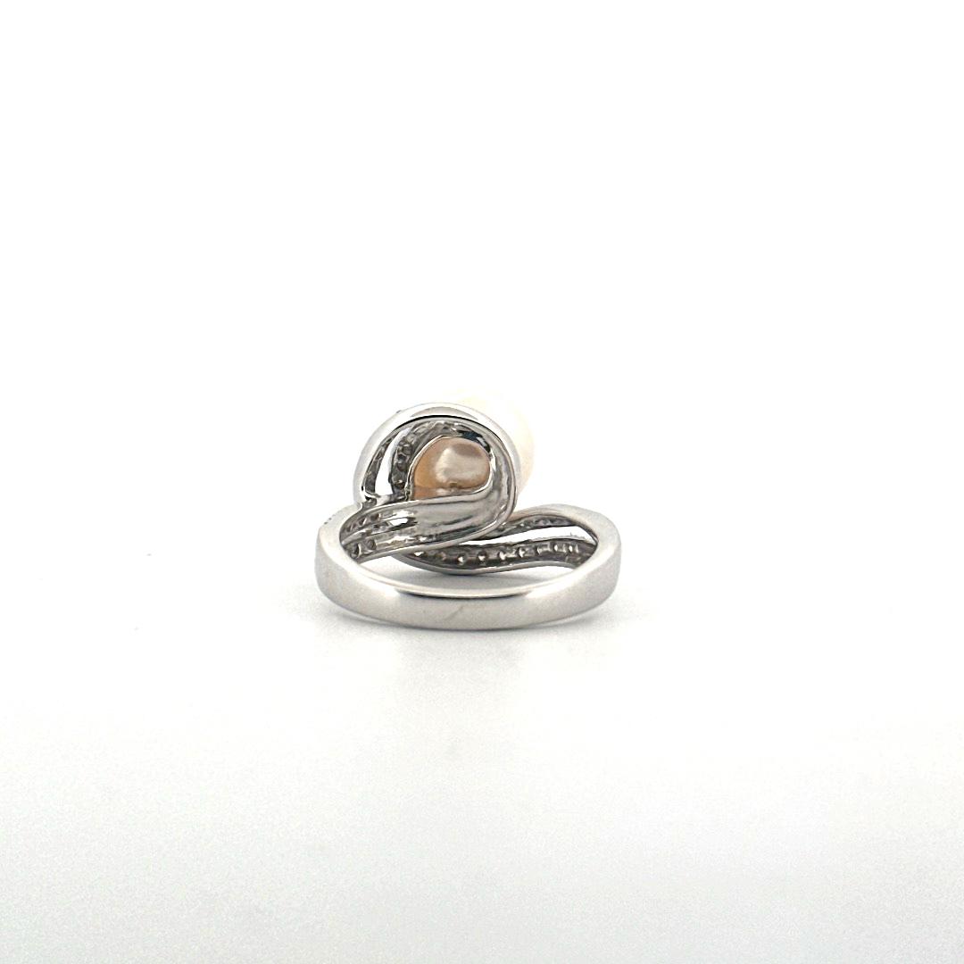 anillo de oro blanco