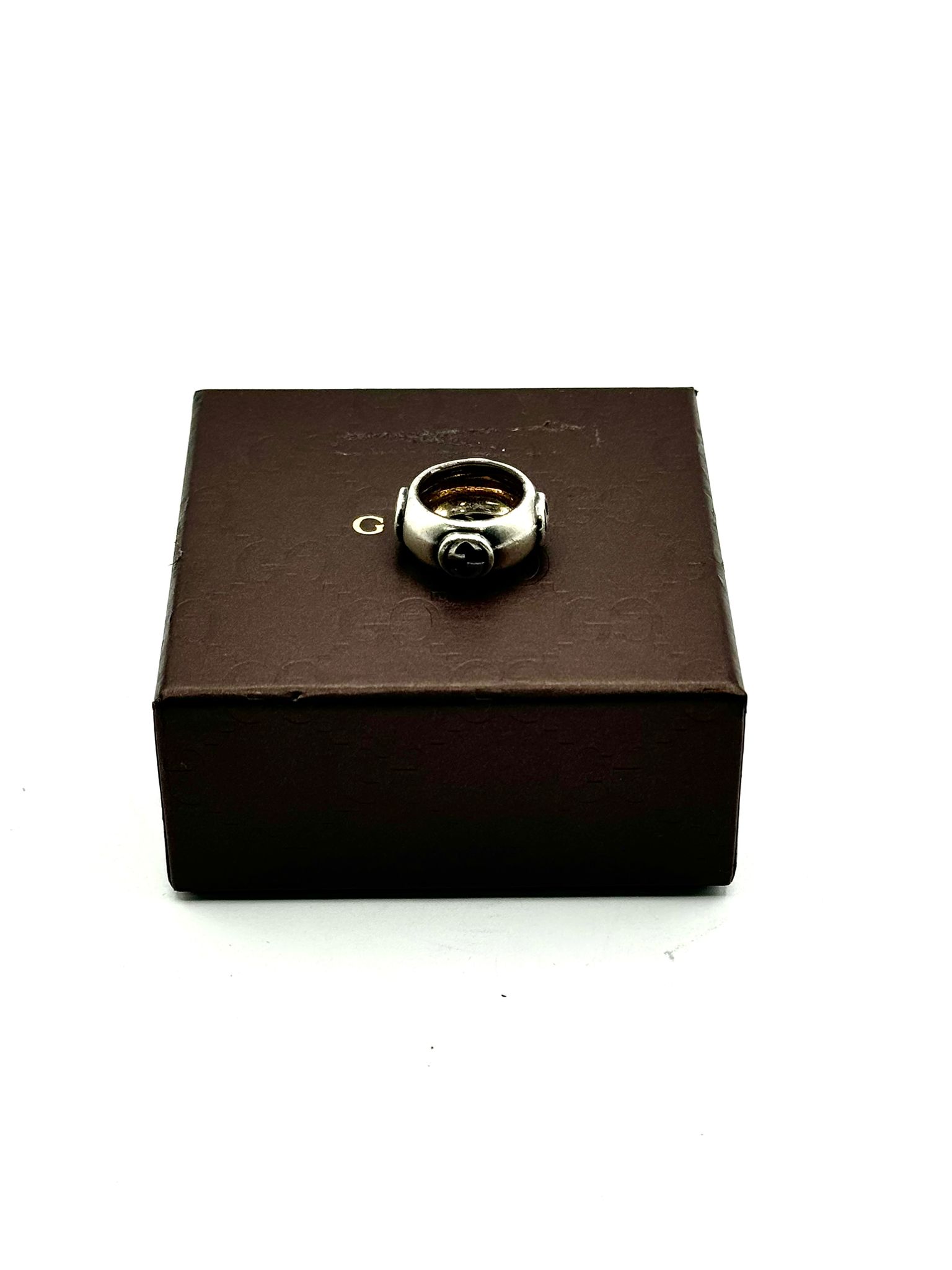 anillo gucci