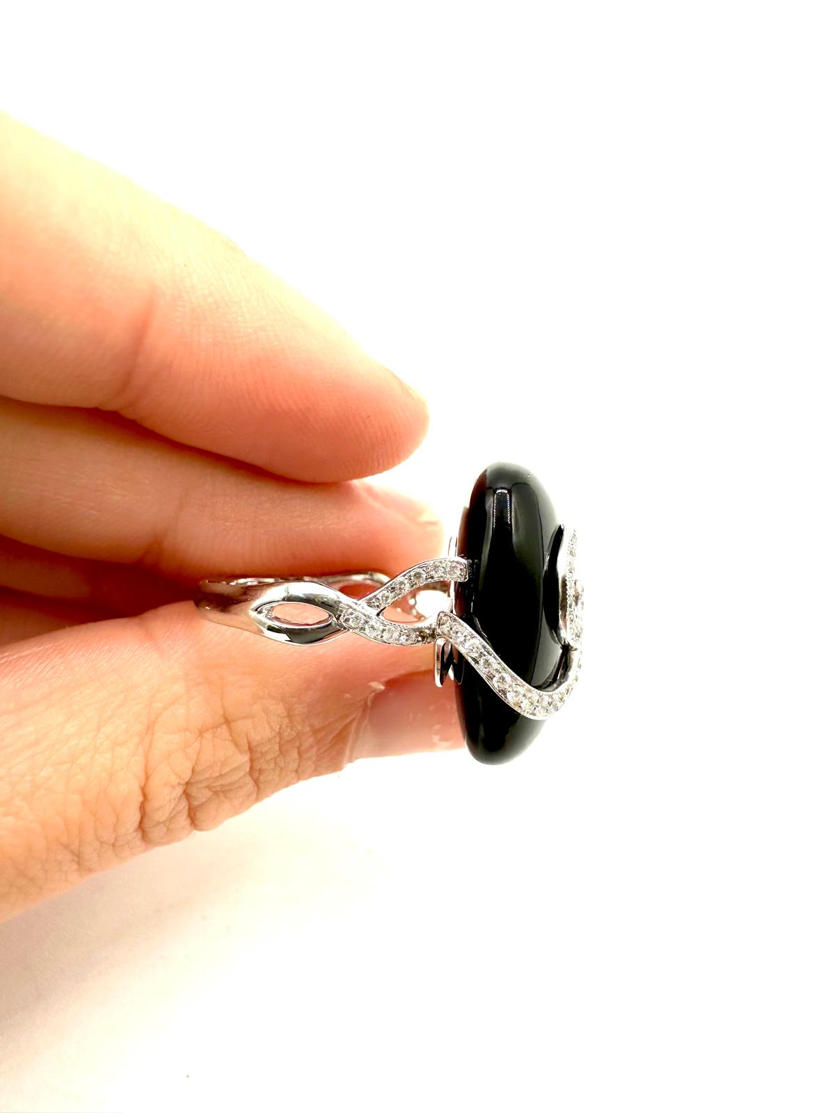 anillo oro y onix