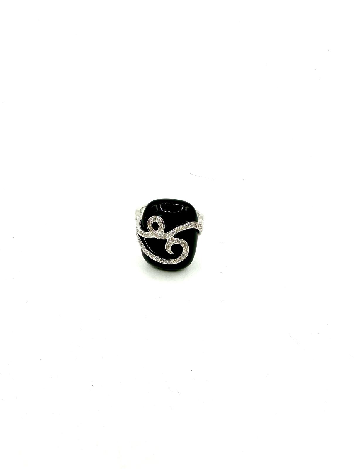 anillo oro y onix