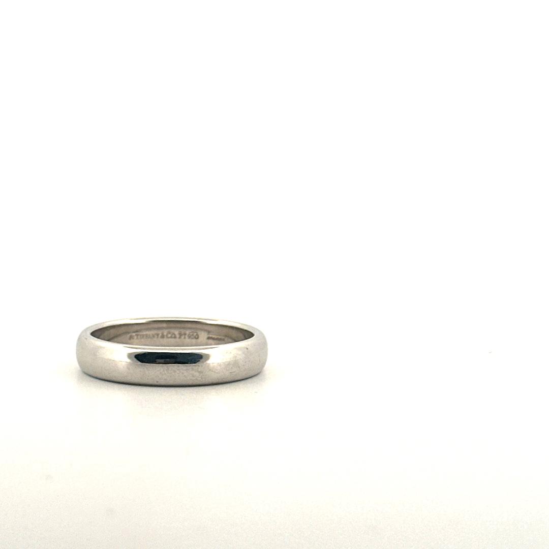 anillo Tiffany & Co. fabricado en platino