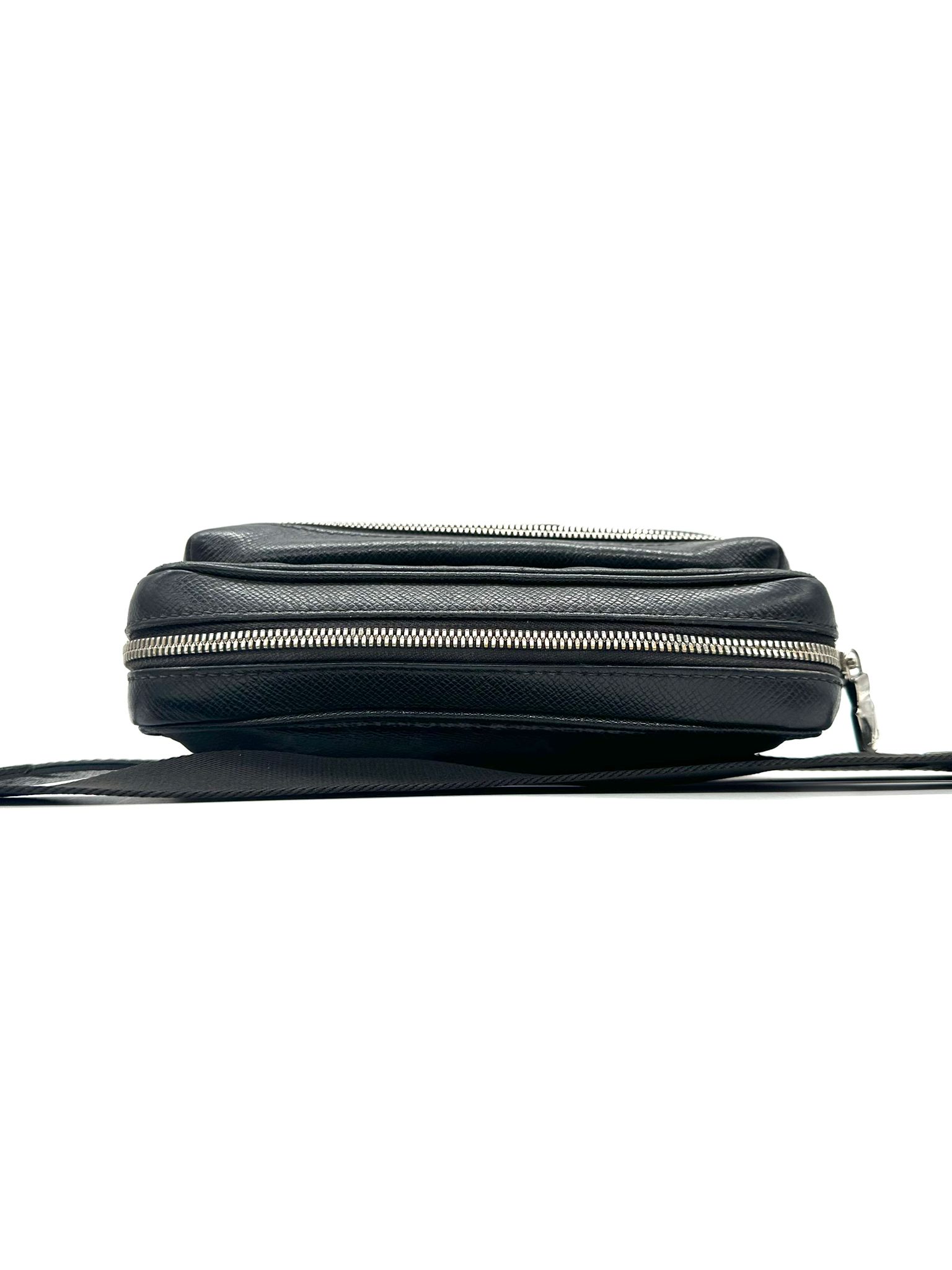 Avenue Sling Bag i