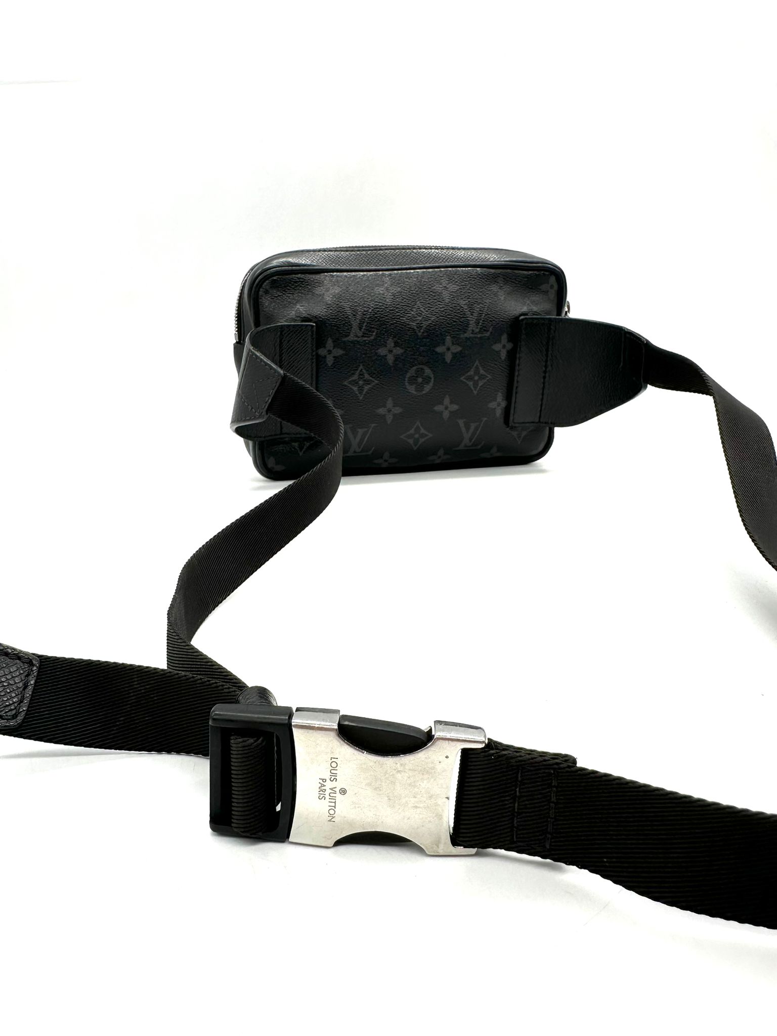Avenue Sling Bag i