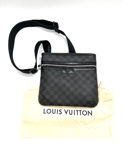 BANDOLERA LOUIS VUITTON THOMAS EN DAMIER GRAPHITE