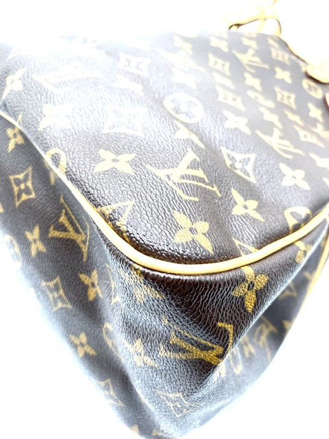 Batignoles vertical Louis Vuitton