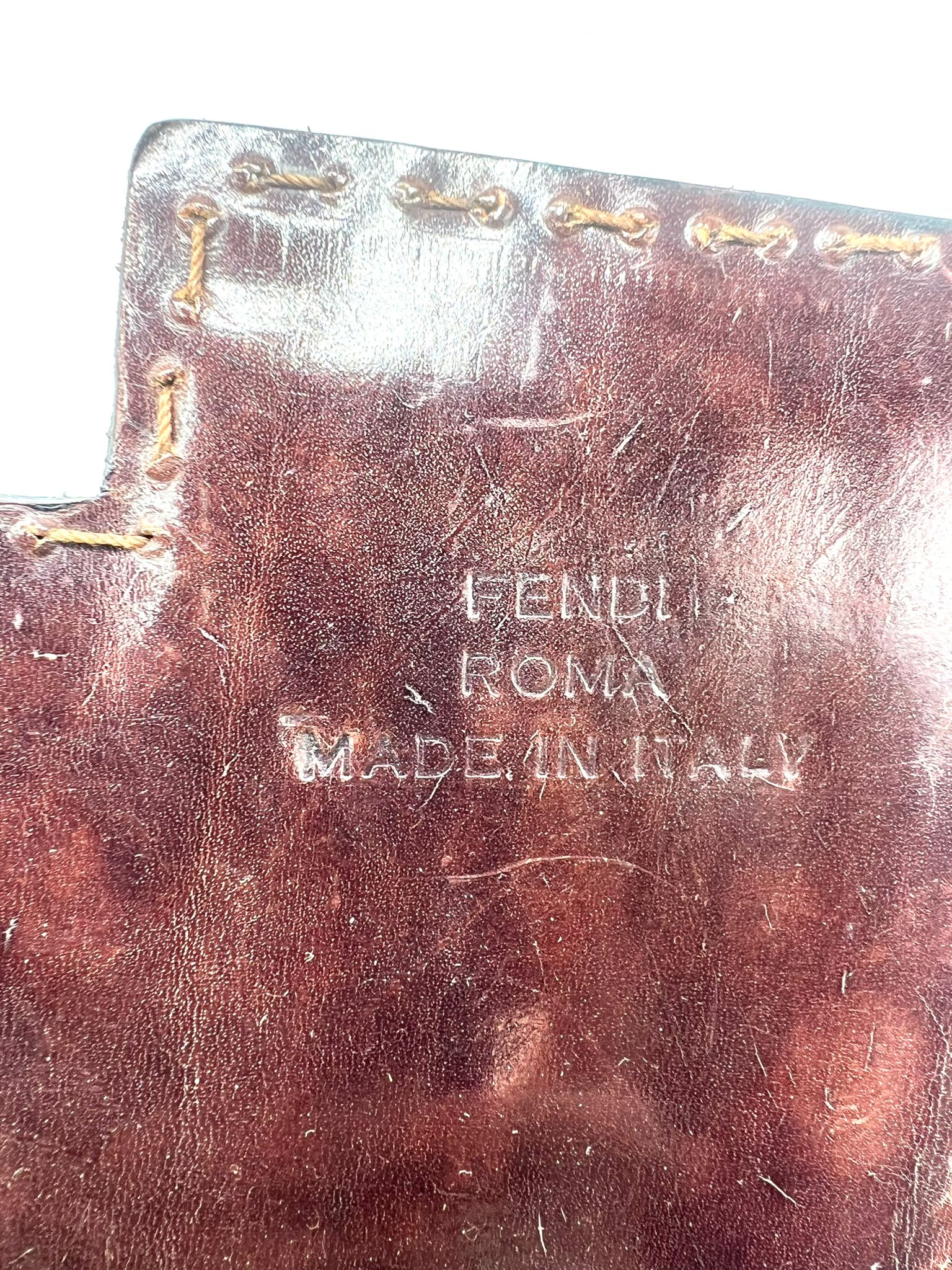 baul vintage fendi