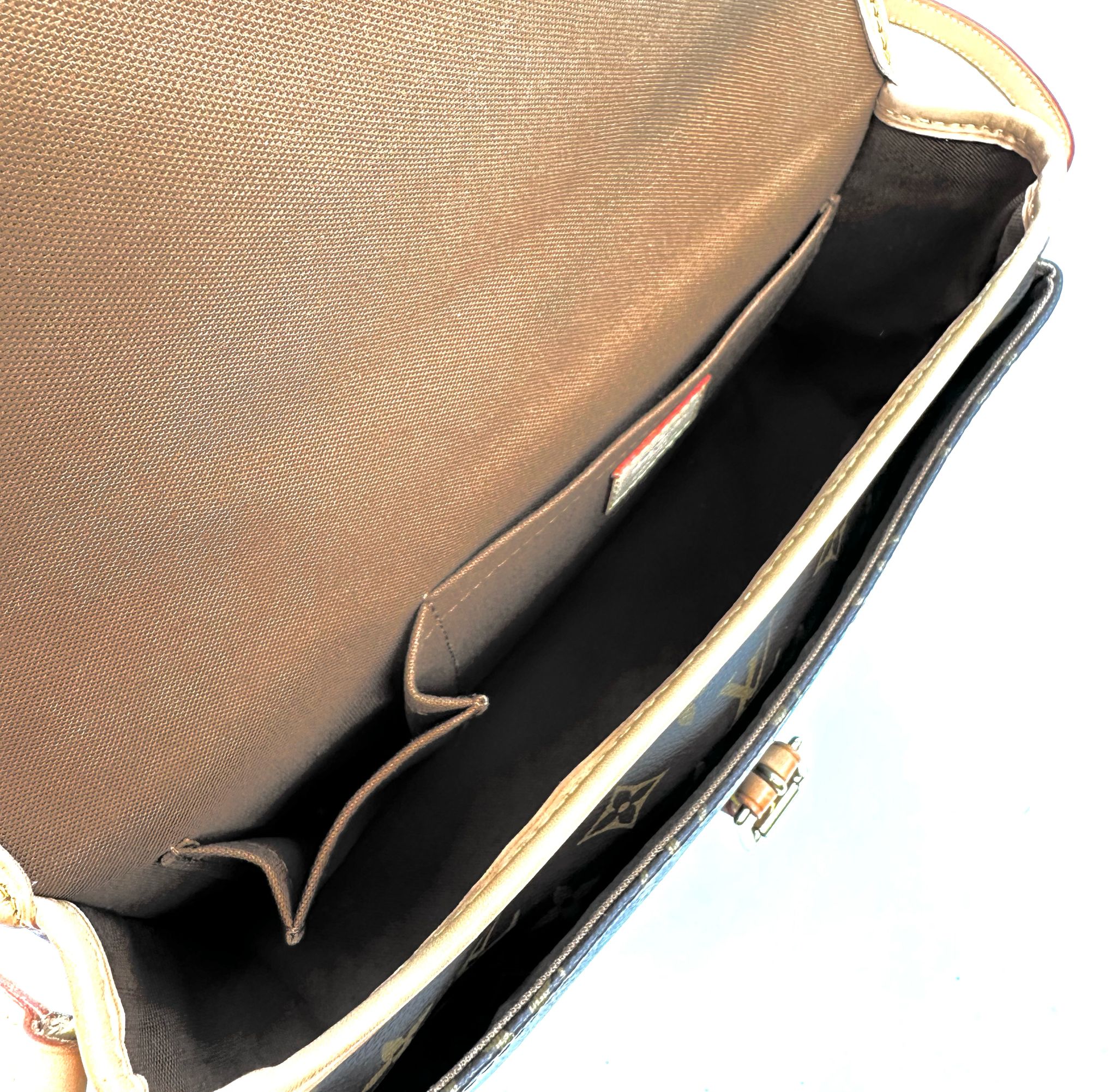 Bolso bandolera Louis Vuitton en lona Monogram