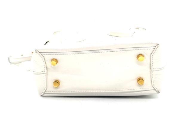 Bolso Bottega Veneta, Arco de cuero.