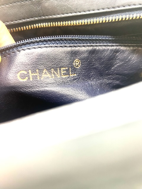 Bolso Chanel vintage azul marino