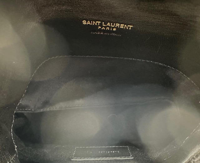 Bolso de mano YSL Loulou Puffer
