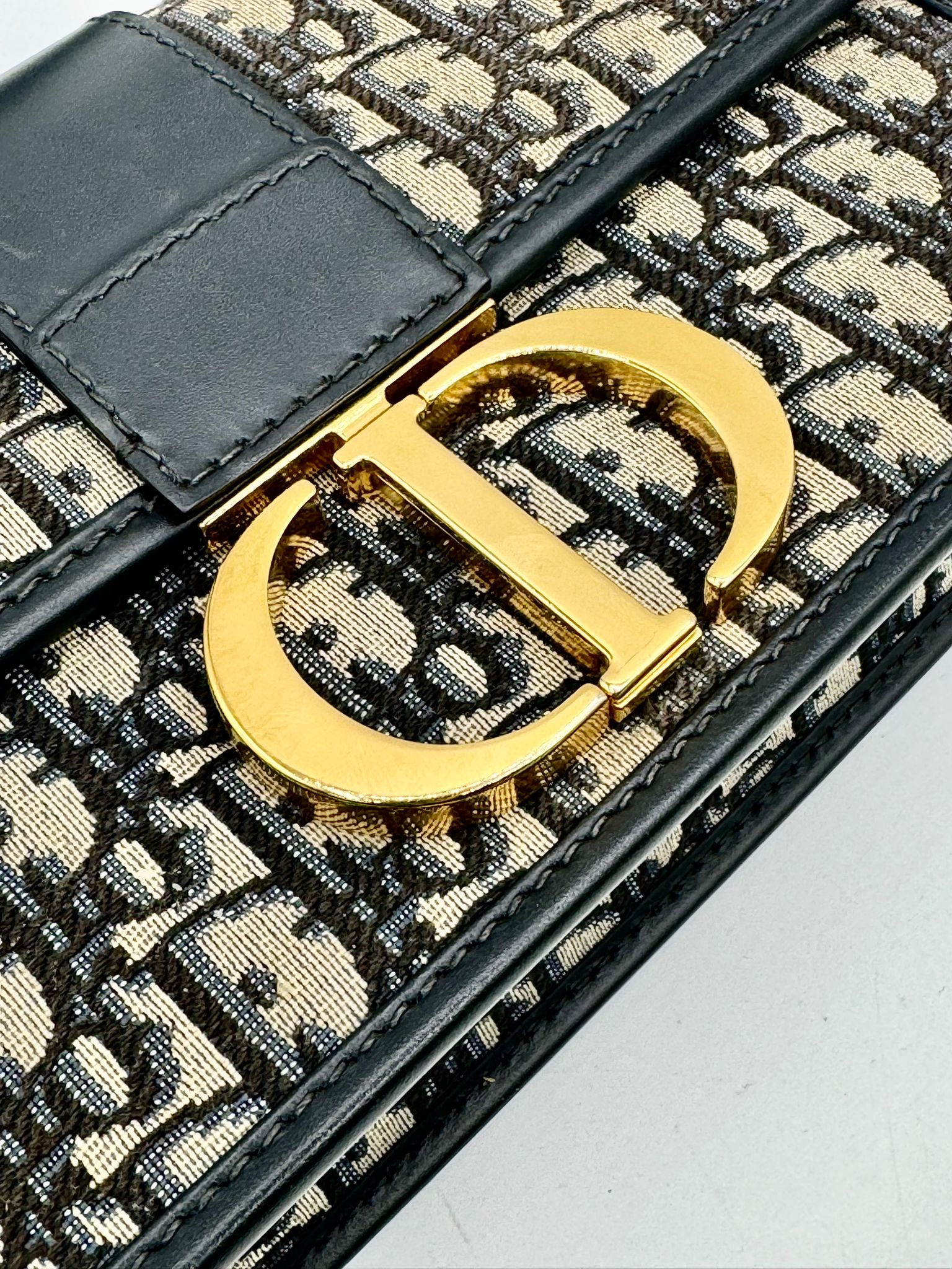 Bolso Dior 30 Montaigne