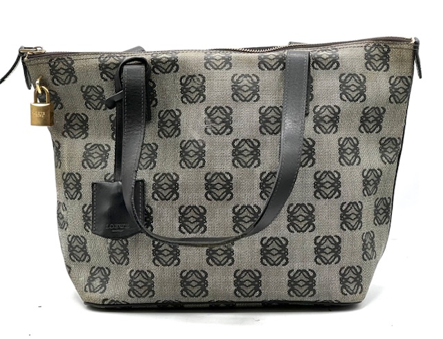 Bolso Loewe Anagram