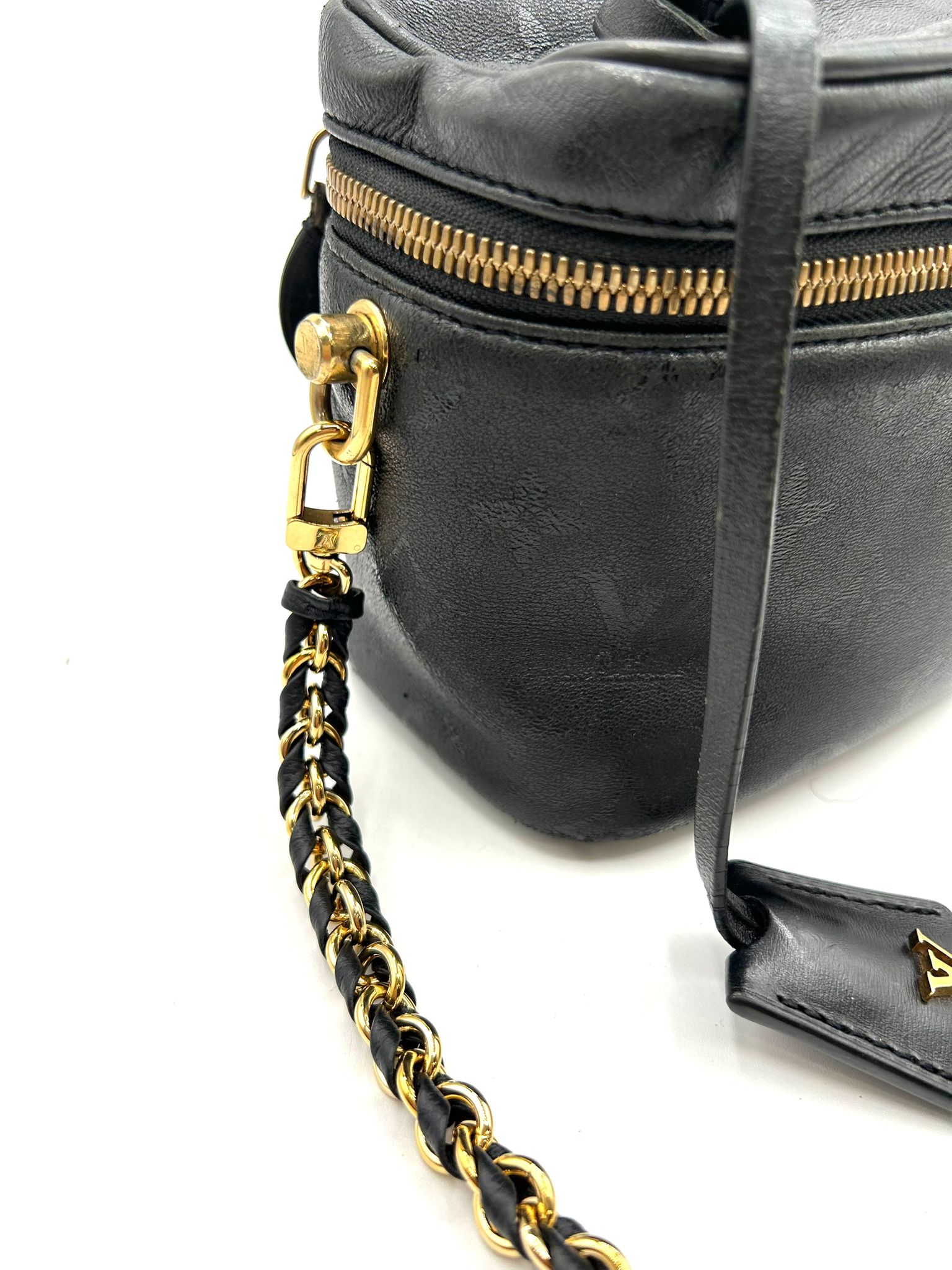 Bolso Louis Vuitton en piel negra