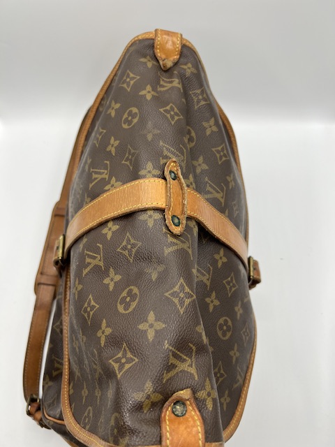 Bolso Louis Vuitton Saumur Monogram