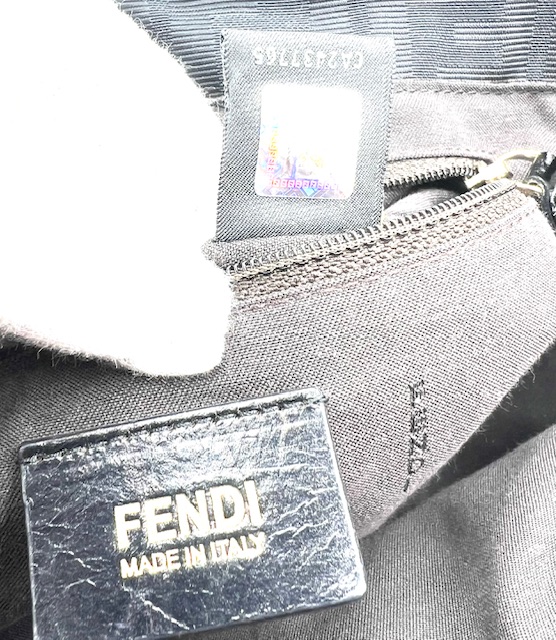 Bolso Mia Zucca negra Fendi en lona