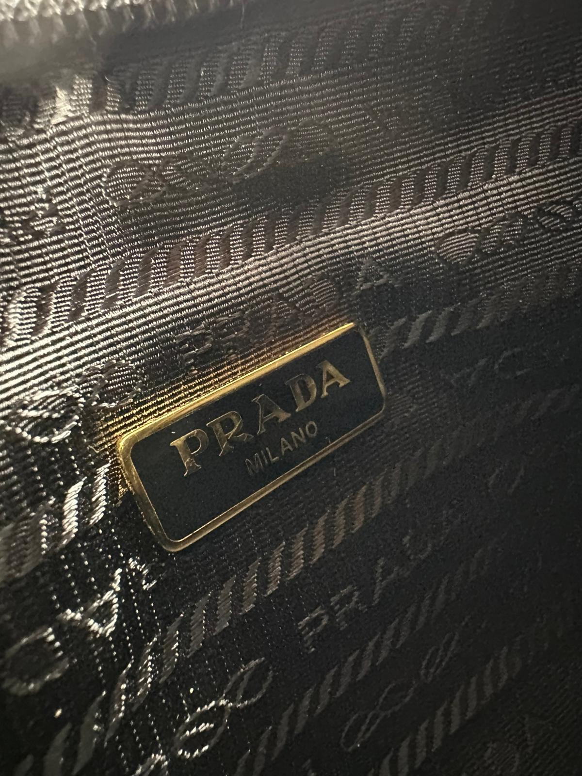 bolso Prada de nylon acolchado
