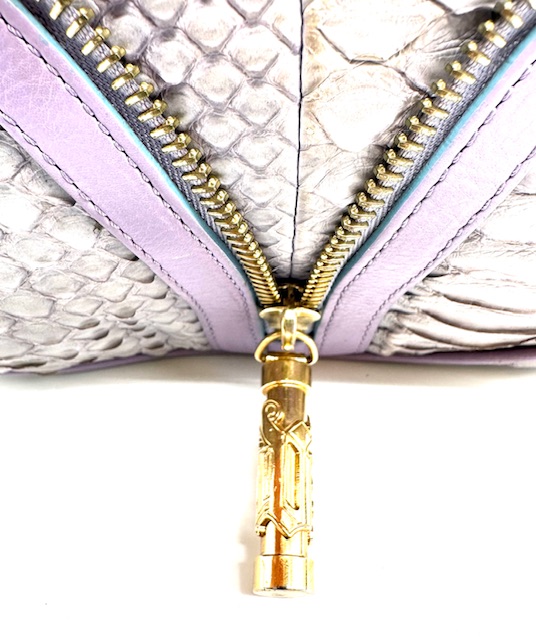 Bolso Versace bandolera de Piton