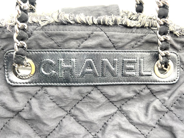Chanel Shopping Tote negro en tela