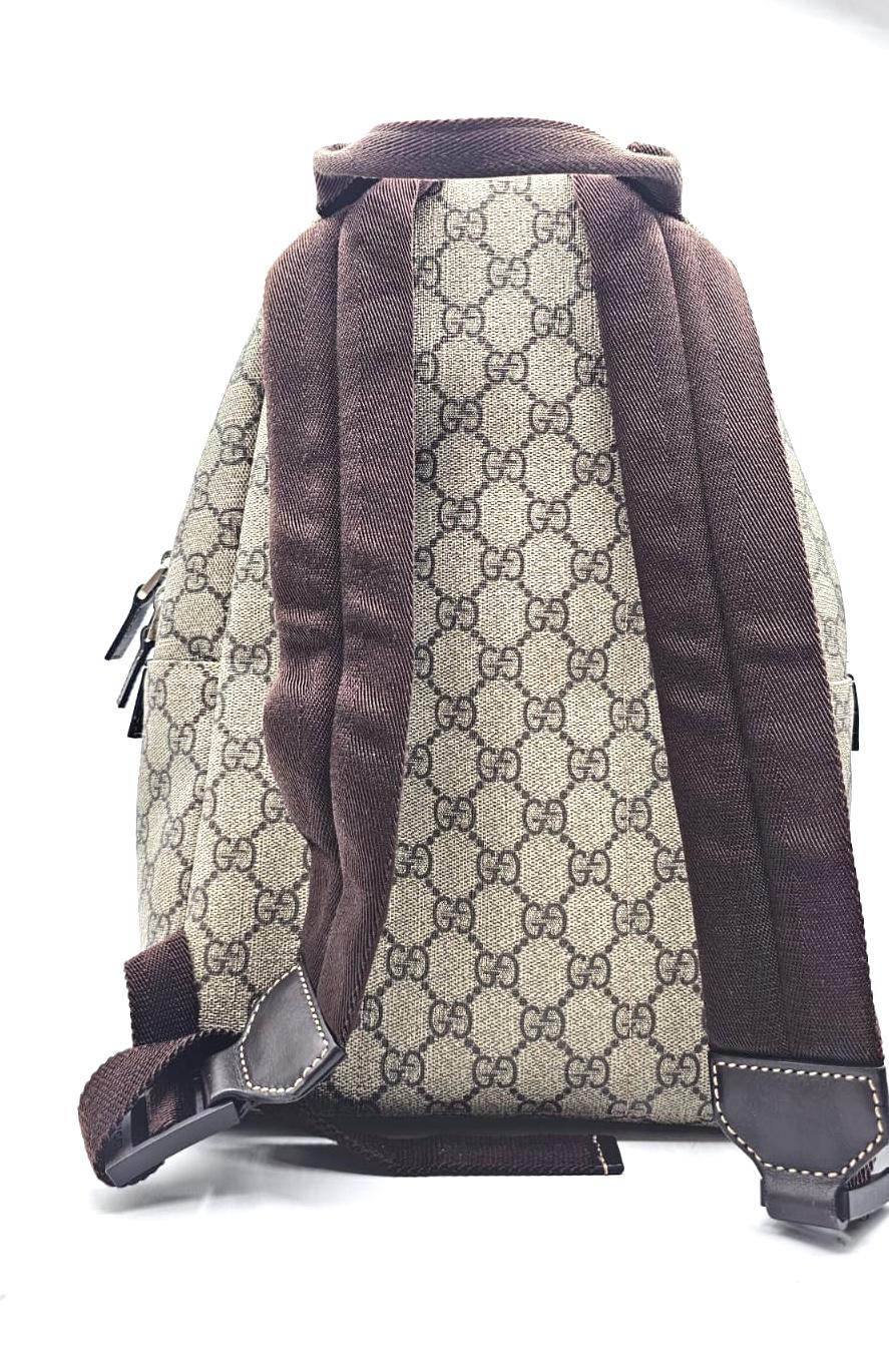 mochila Gucci GG Supreme