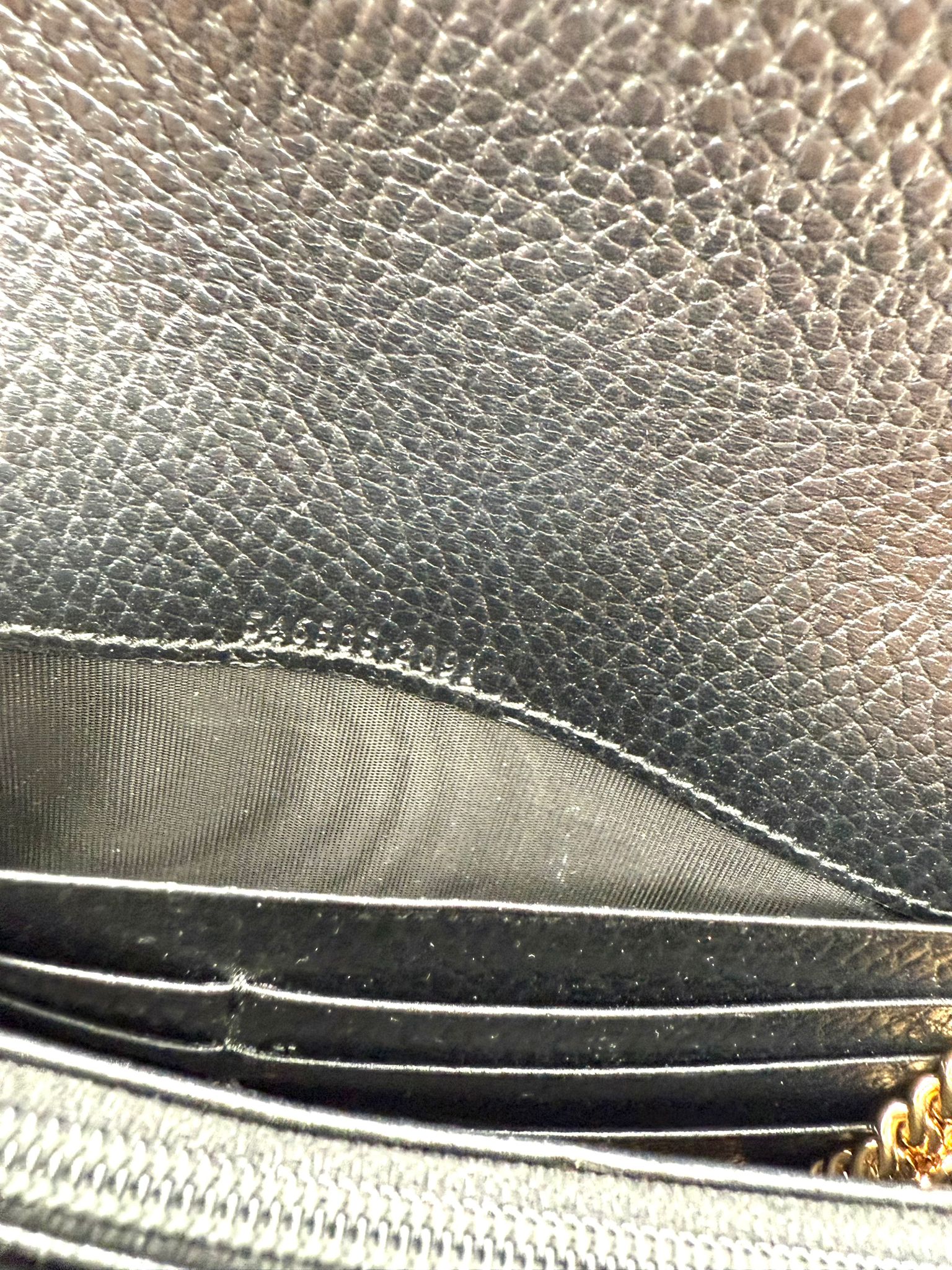 RESERVADO Gucci super mini chain wallet