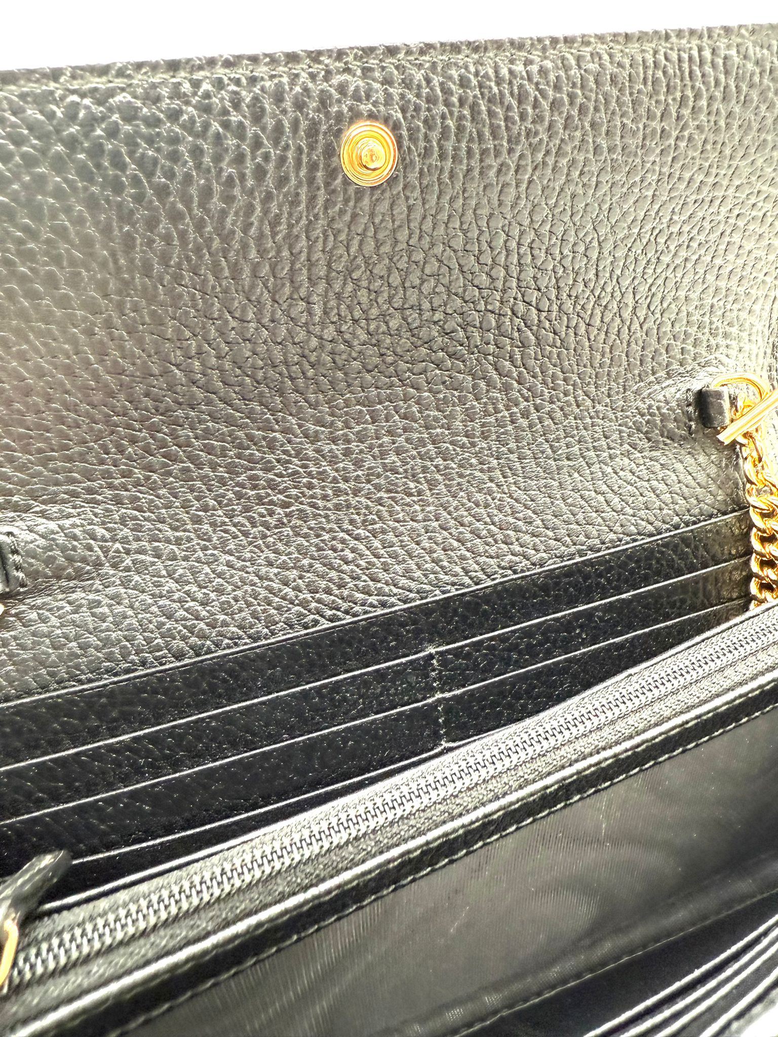 RESERVADO Gucci super mini chain wallet