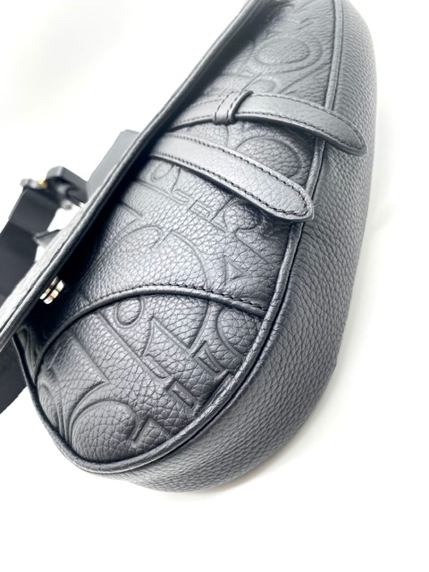 Bolso Dior Saddle modelo Gravity