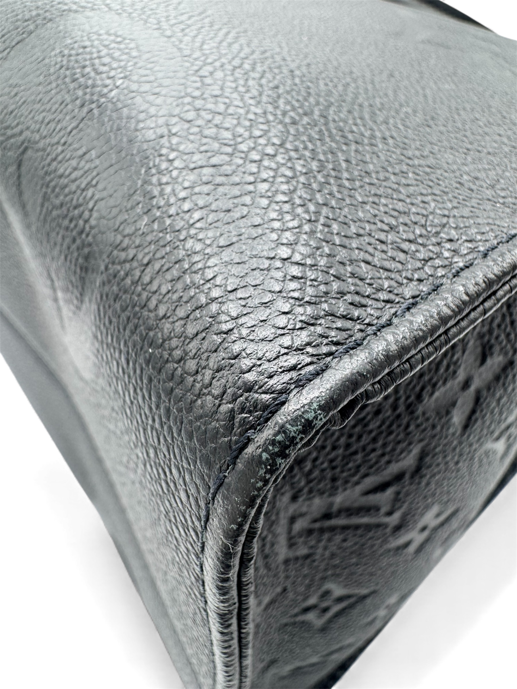 Louis Vuitton OnTheGo GM