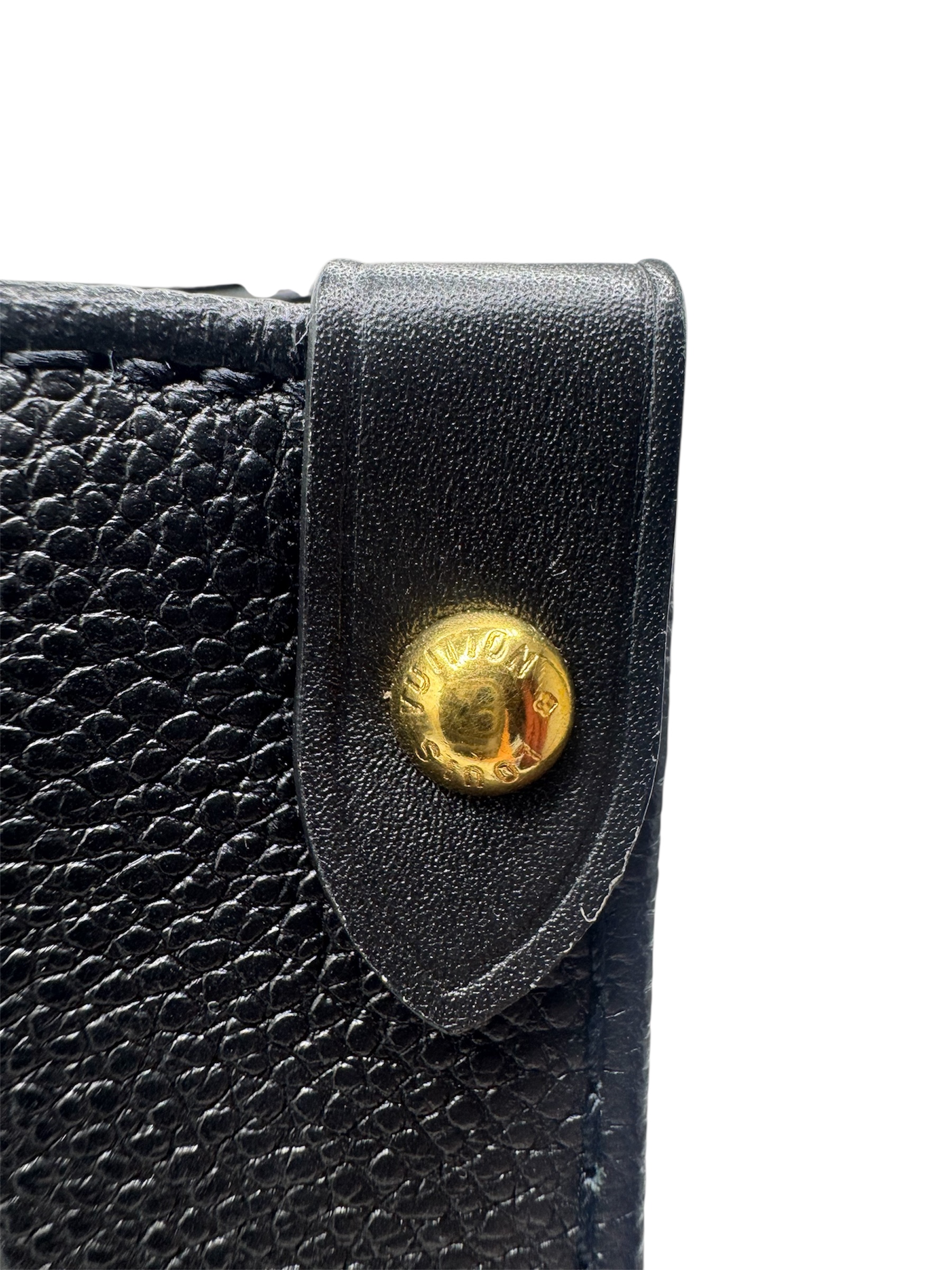 Louis Vuitton OnTheGo GM