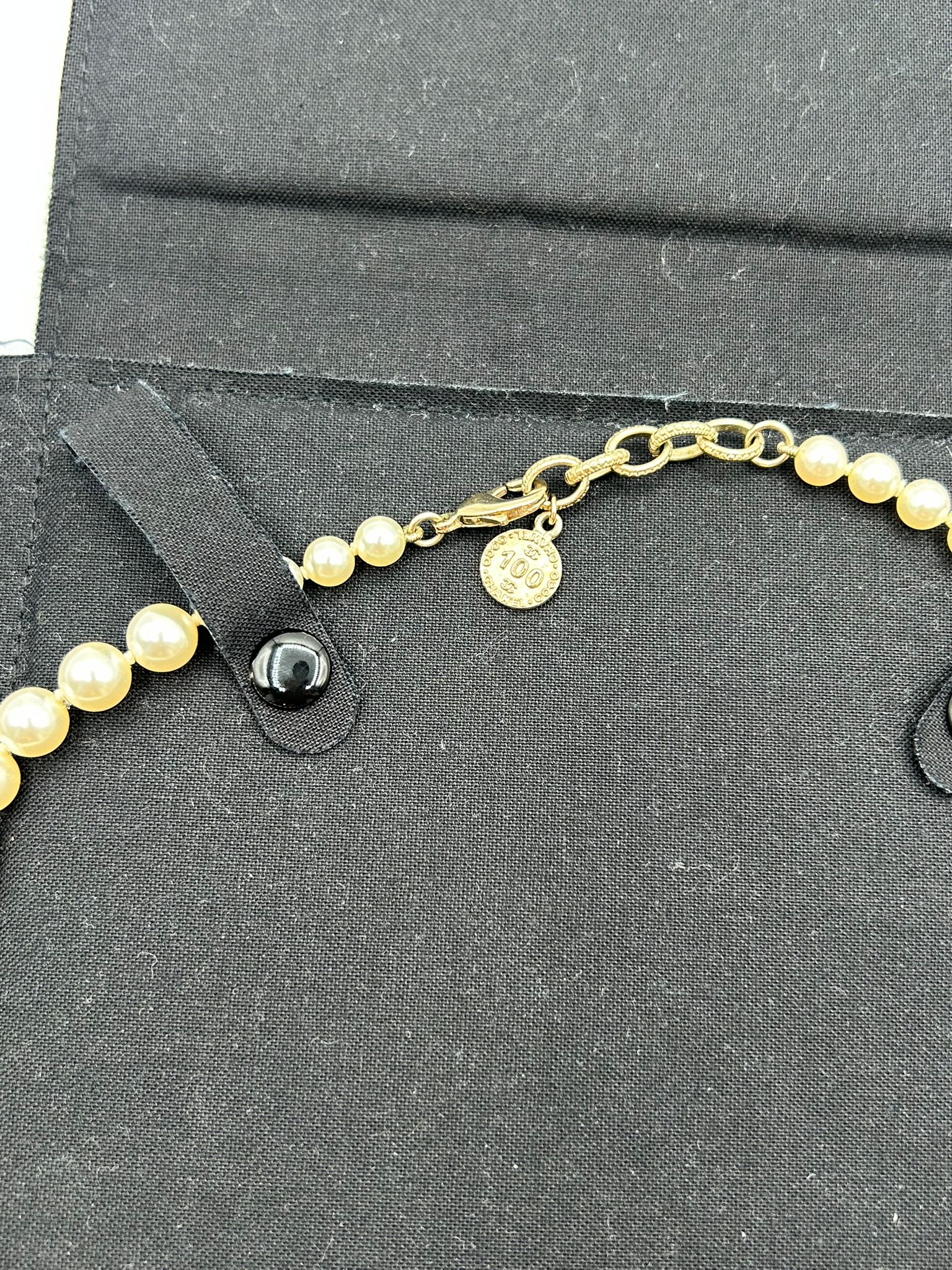 Collar Chanel de perlas