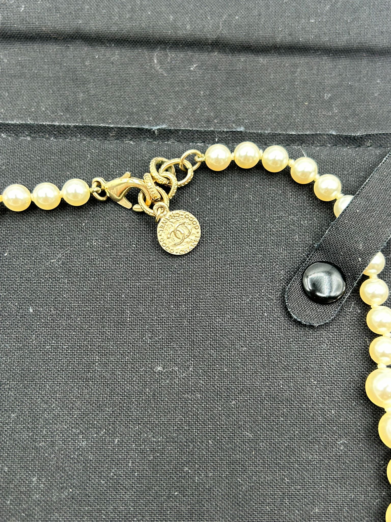 Collar Chanel de perlas