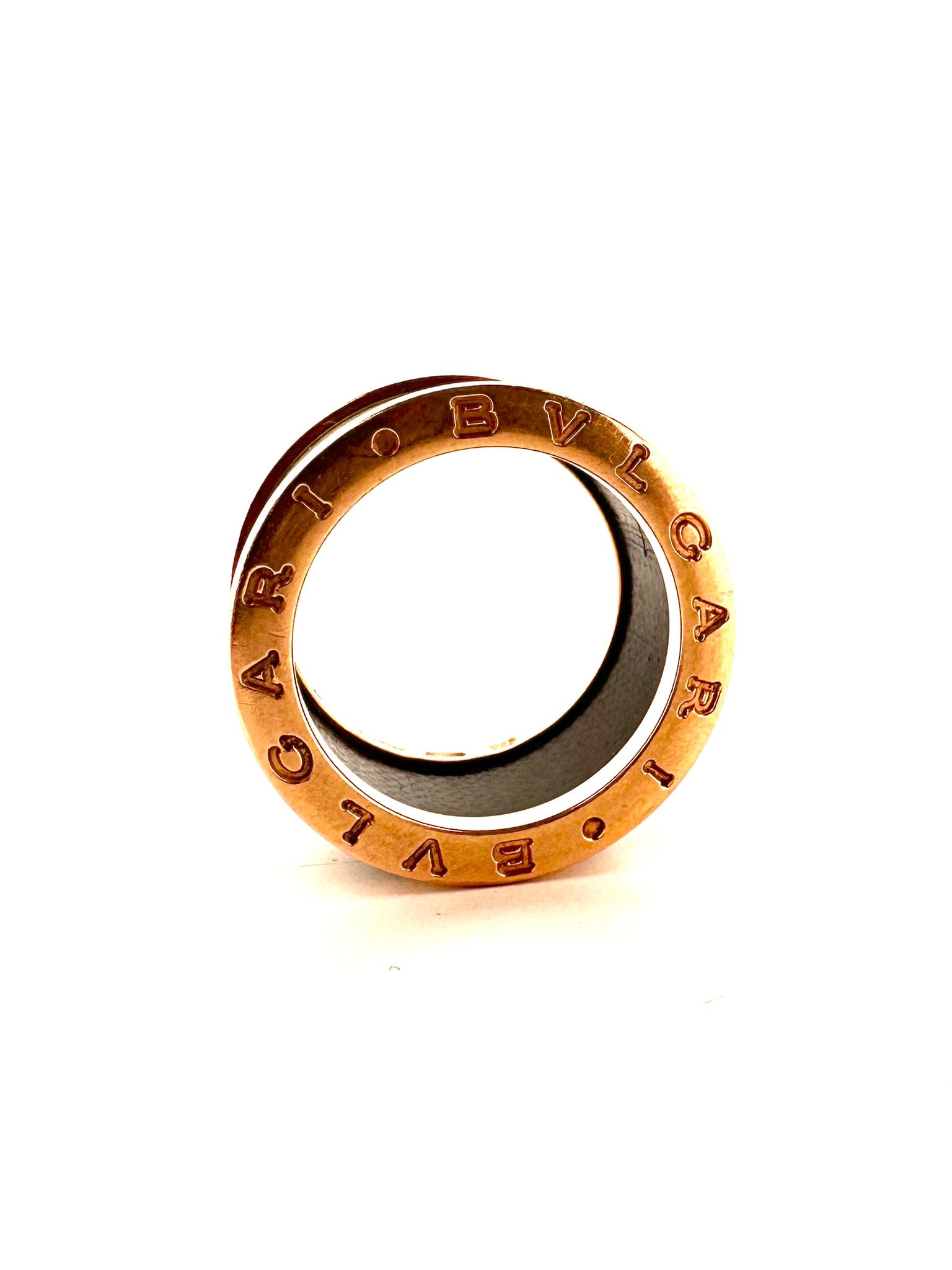 anillo Bvlgari modelo B.zero1
