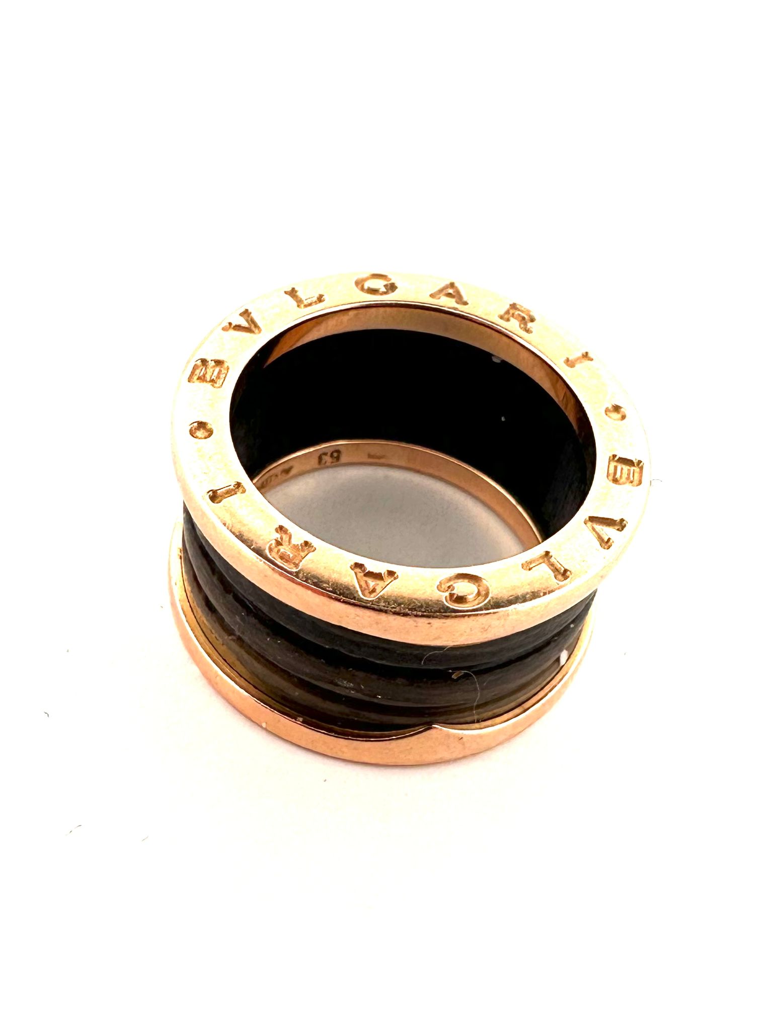 anillo Bvlgari modelo B.zero1
