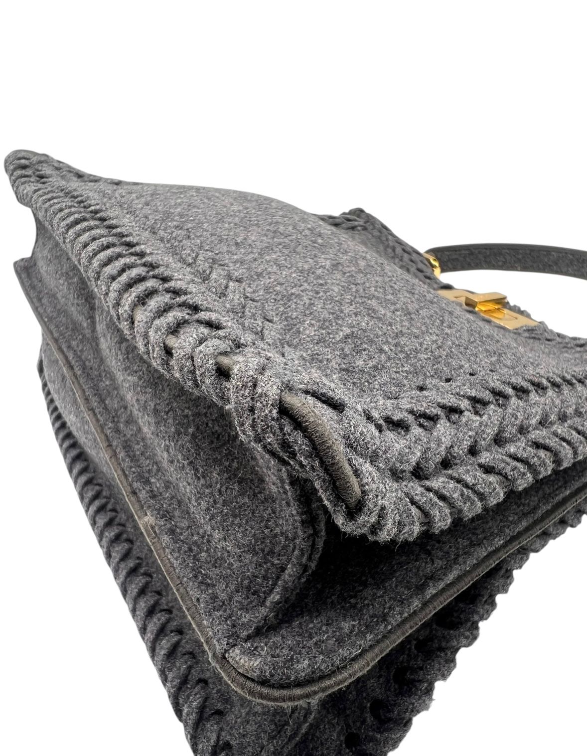 Fendi Peekaboo ISeeU tela gris