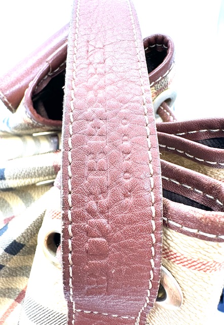 Bombonera Burberry bandolera beige