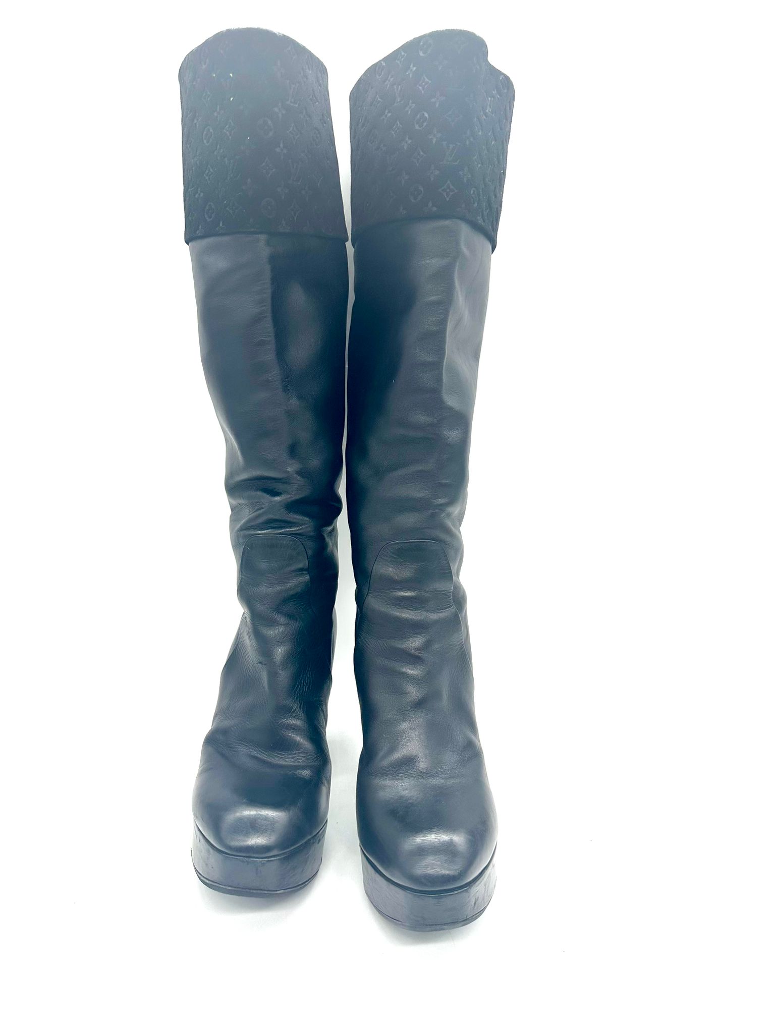 Botas Louis Vuitton de tacón alto