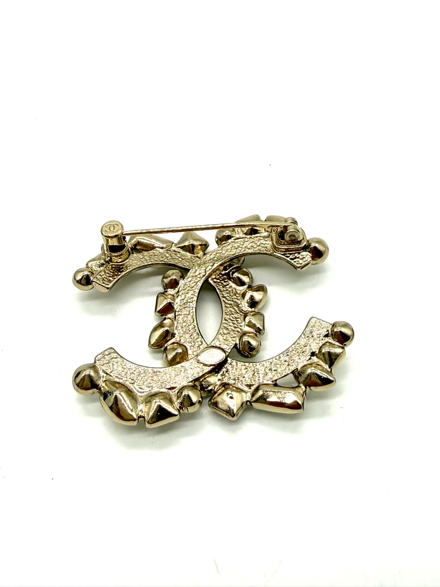 Broche Chanel