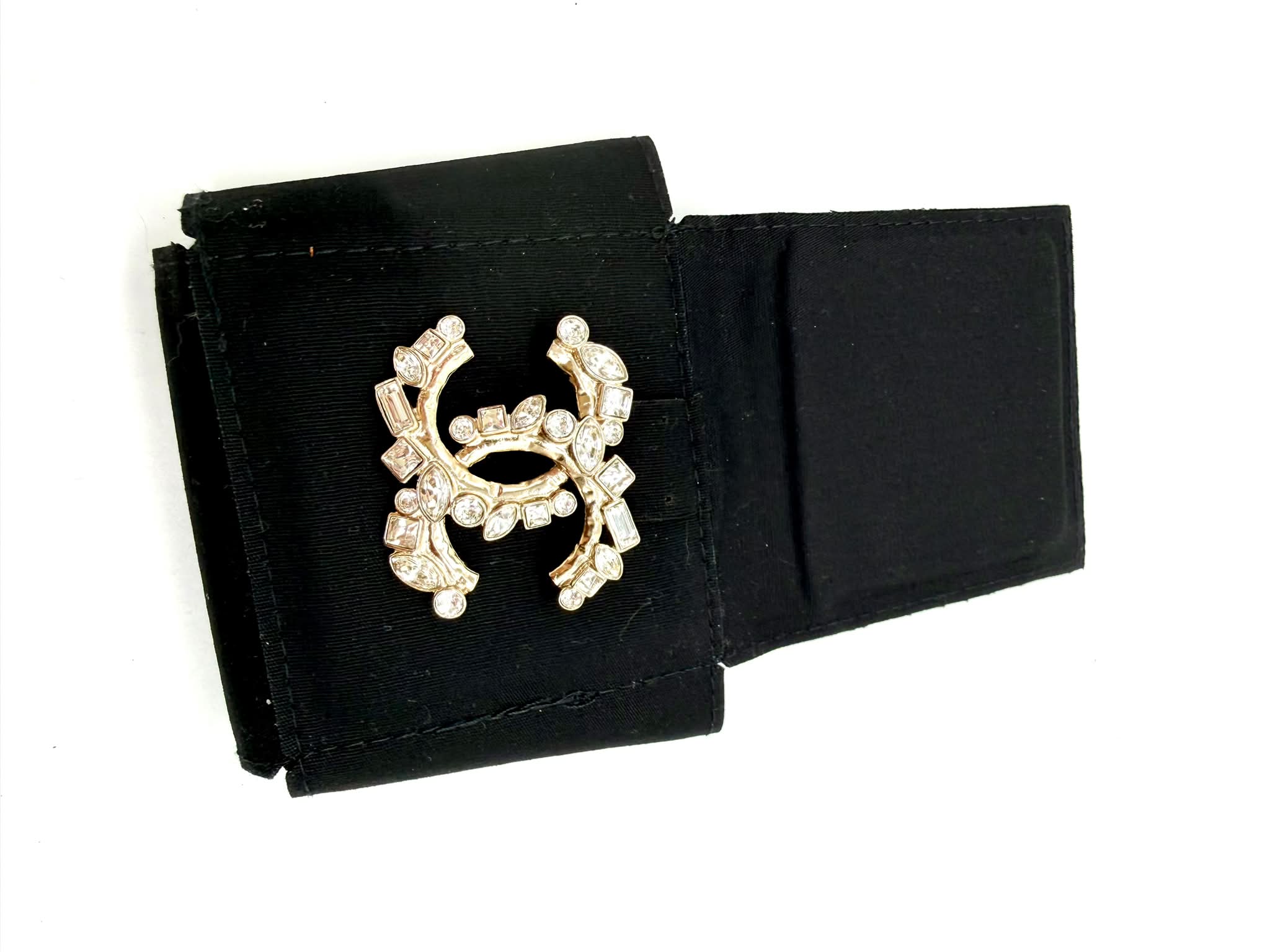 Broche Chanel