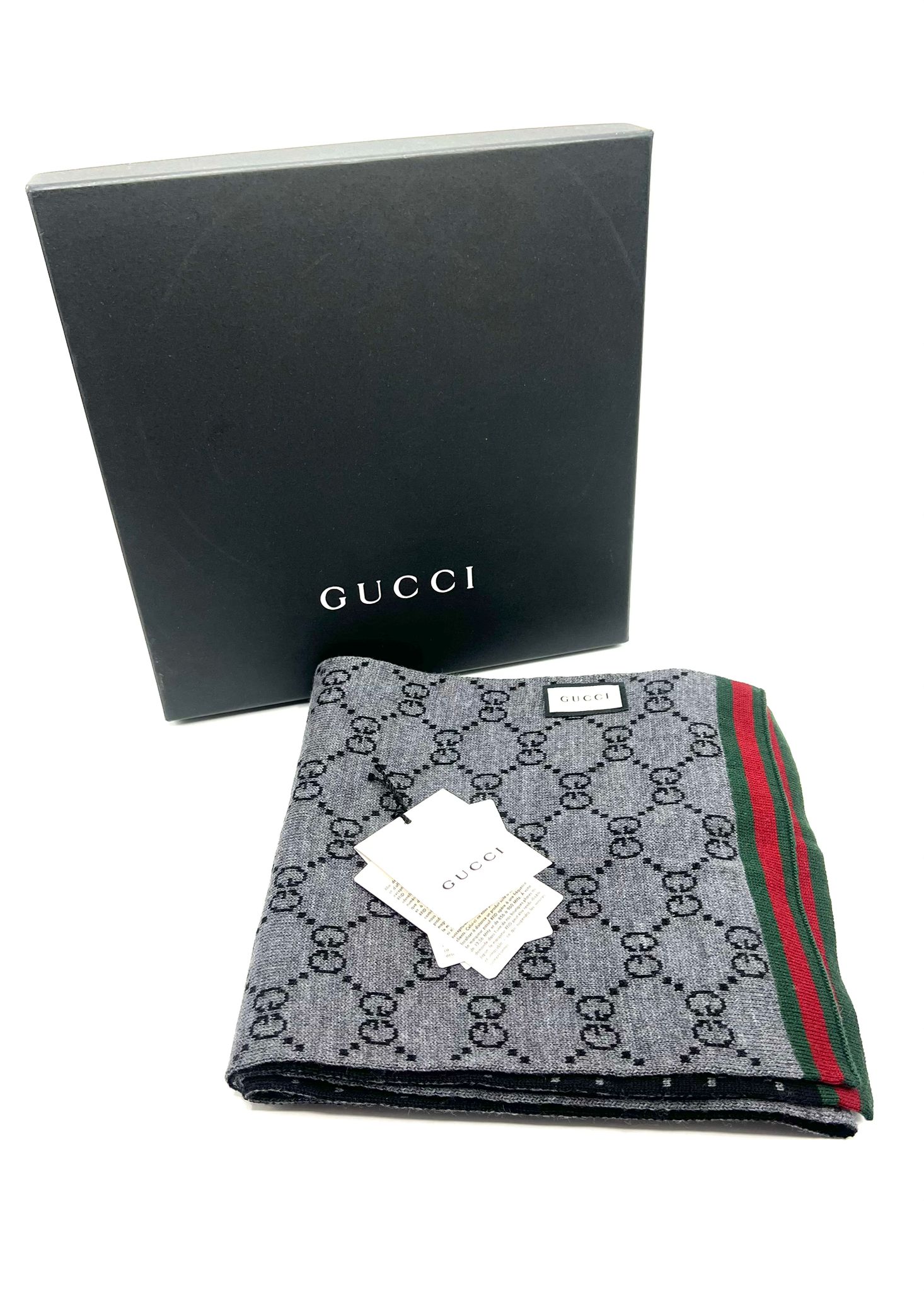 bufanda gucci