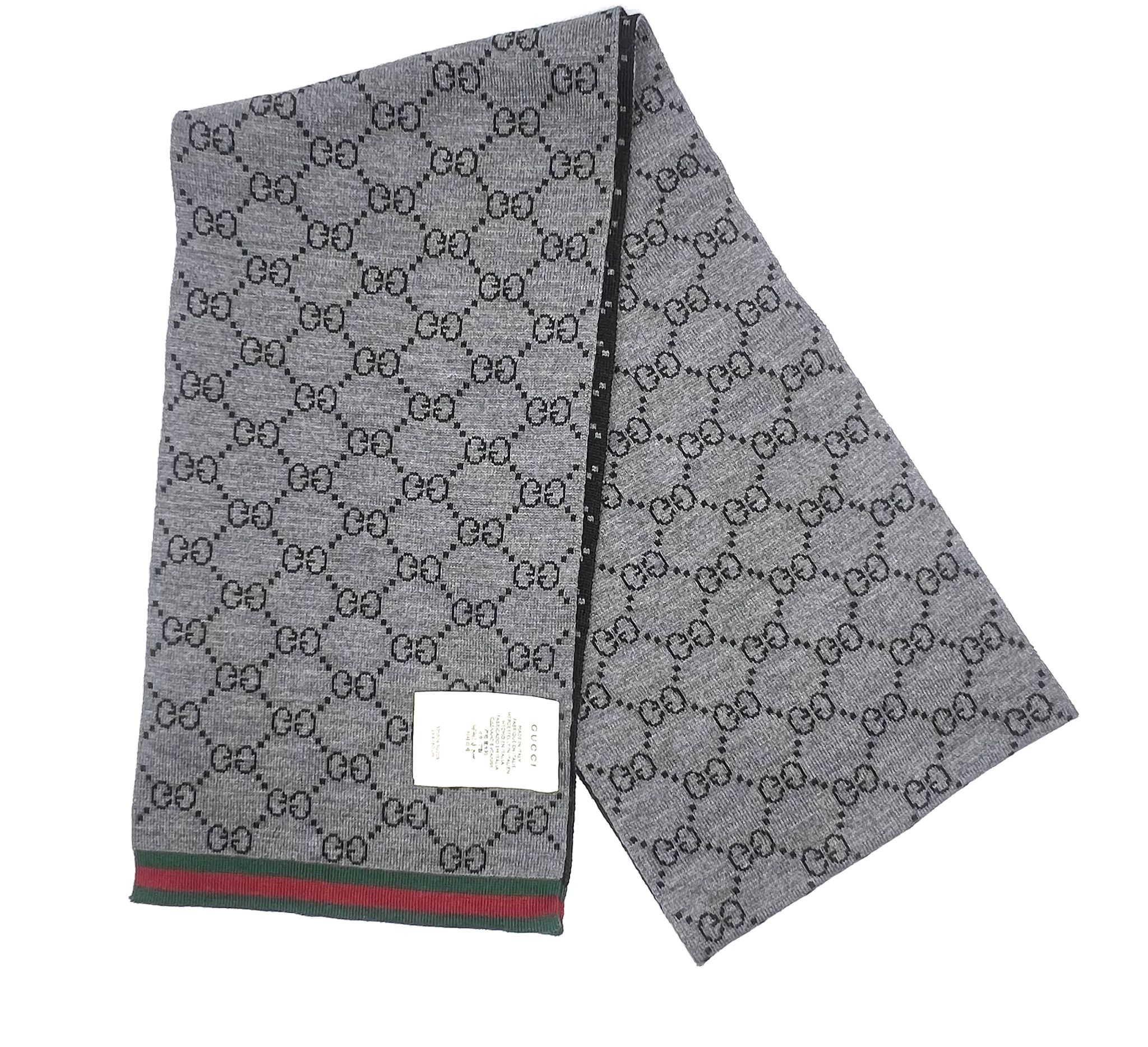 bufanda gucci