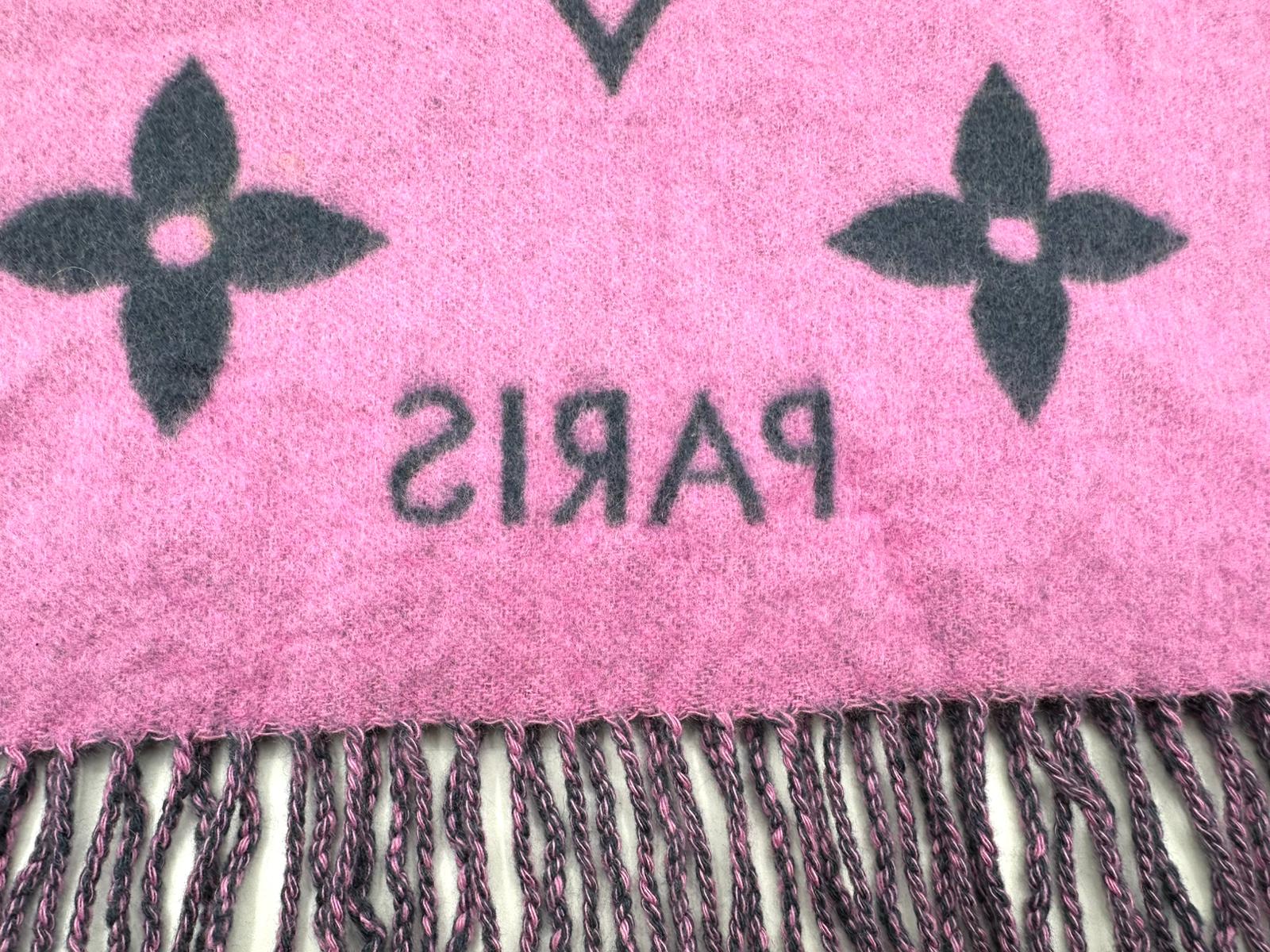 bufanda Louis Vuitton Monogram