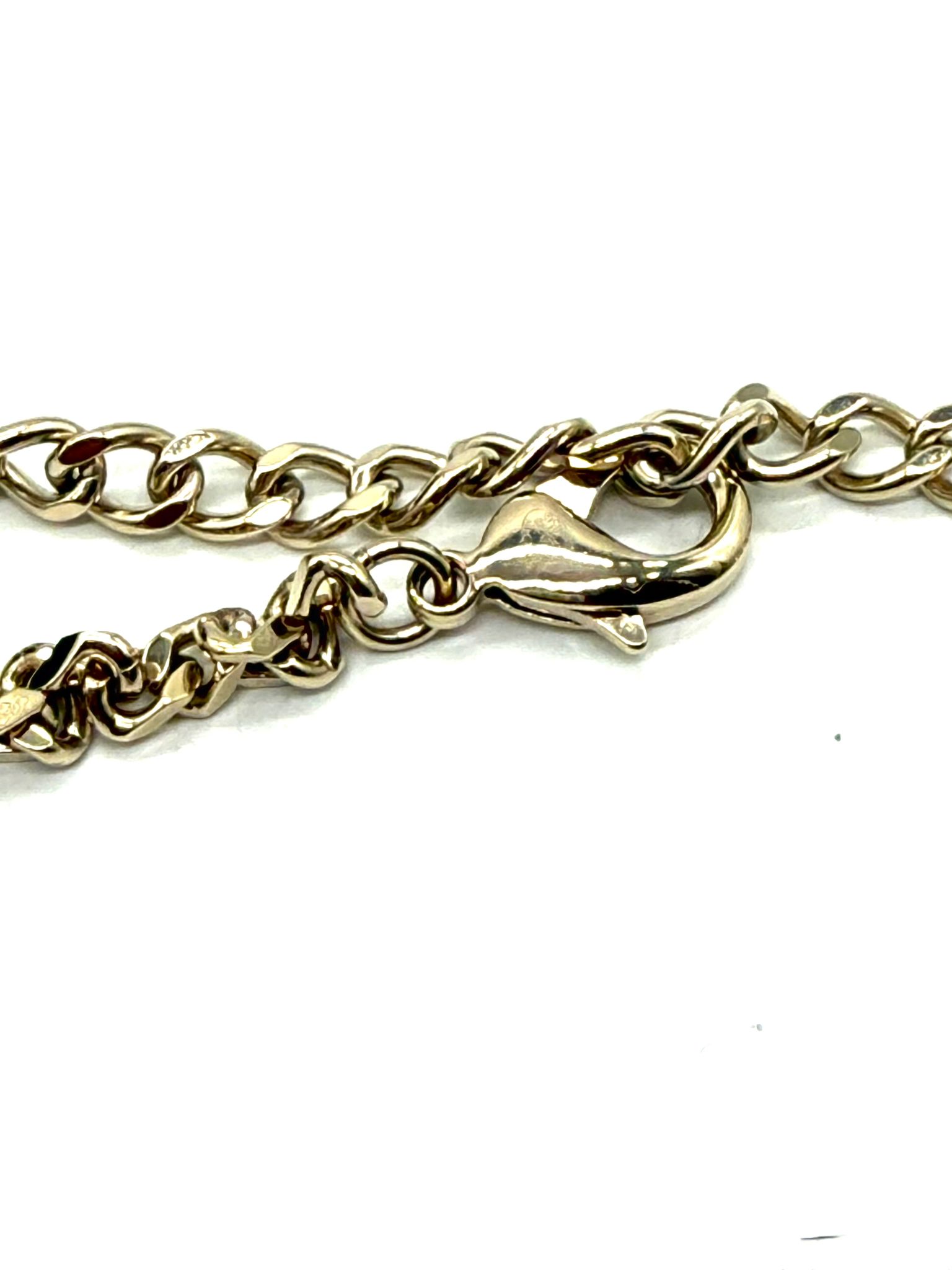 cadena Chanel
