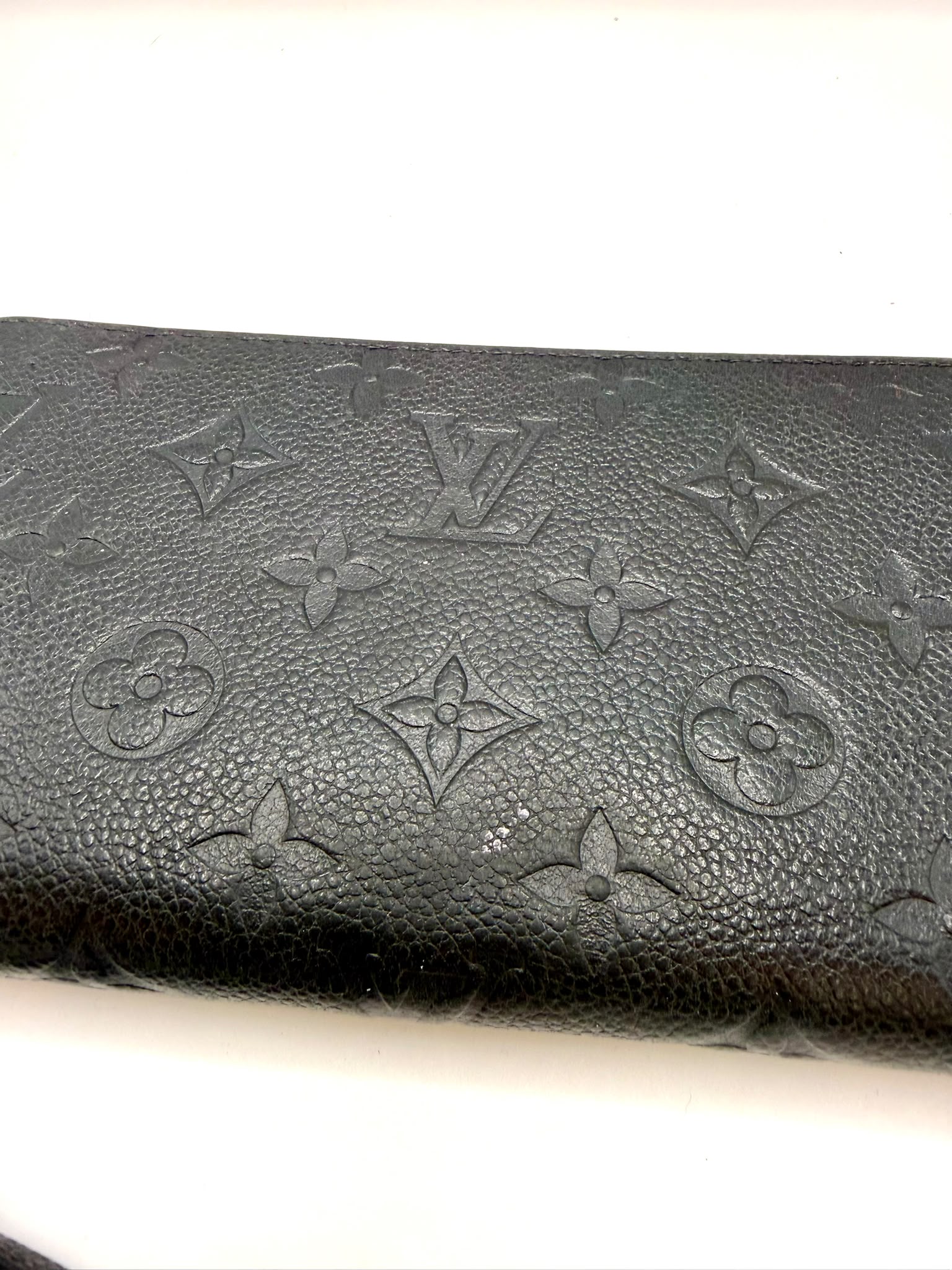 Cartera Louis Vuitton Zippy