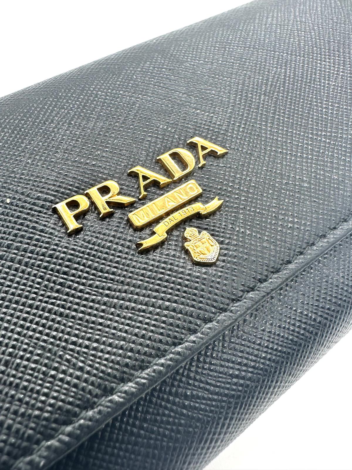 Cartera Prada
