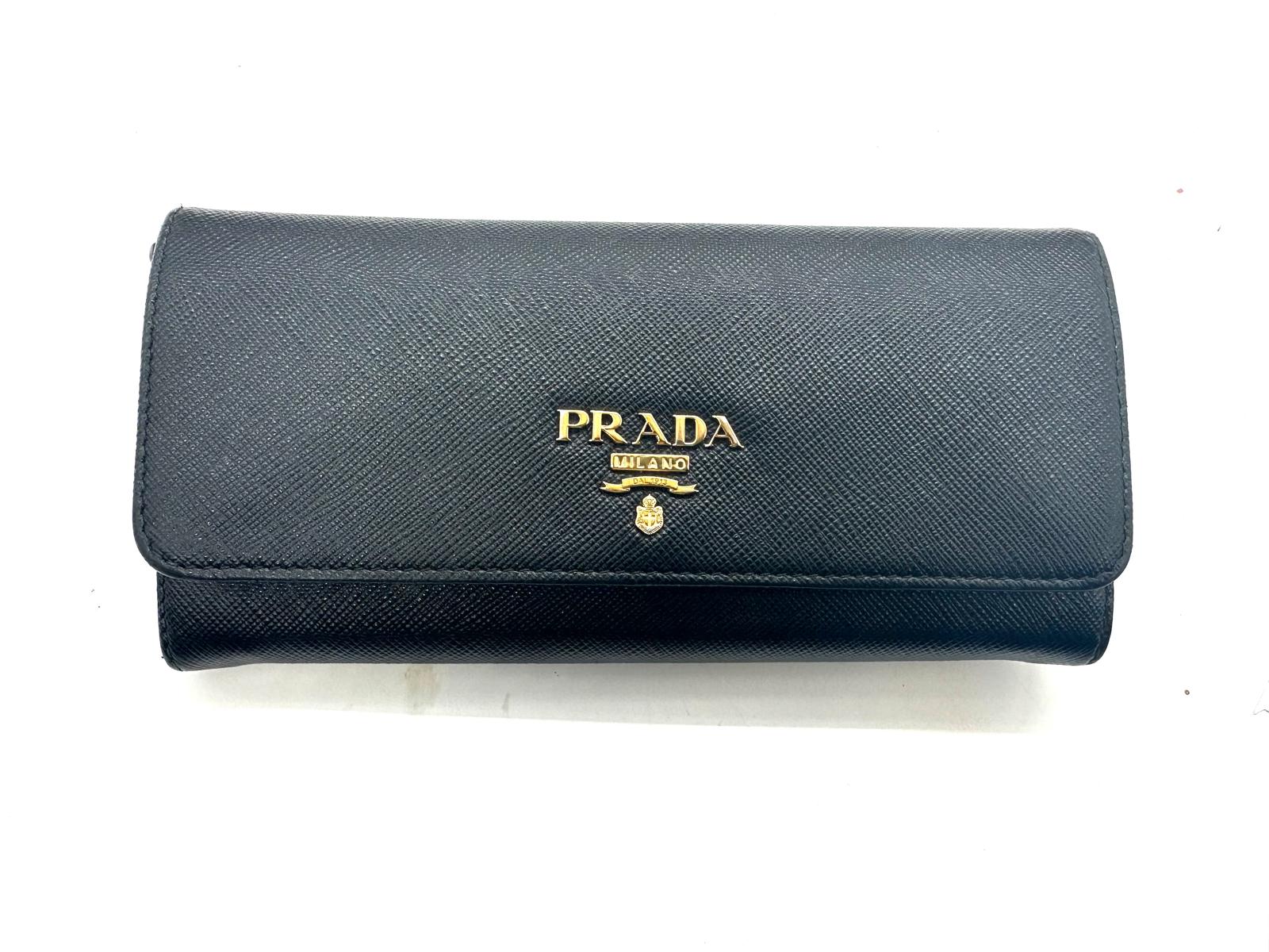 Cartera Prada