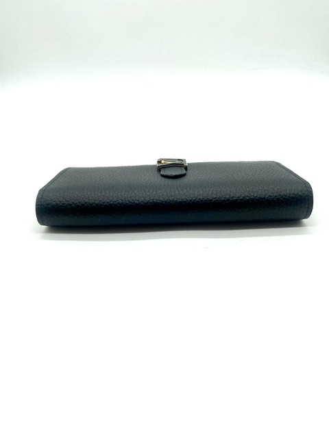 cartera Vertical Noir Horizon de Louis Vuitton