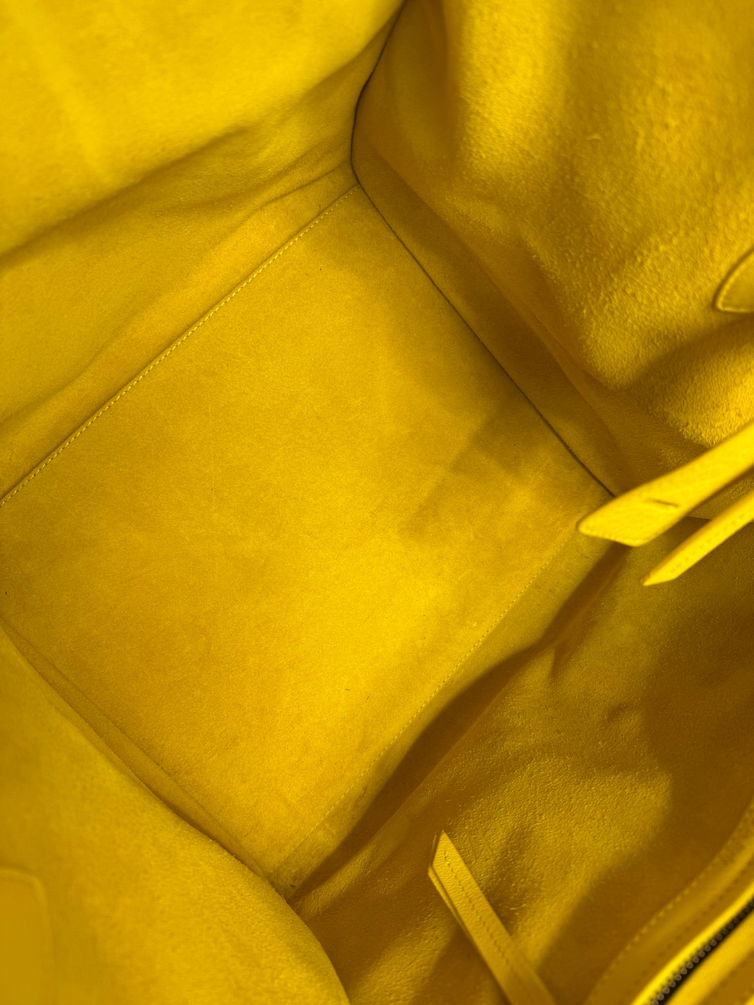 Céline Luggage Micro